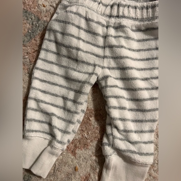 Carters 6 month girls outfit - Picture 4 of 6